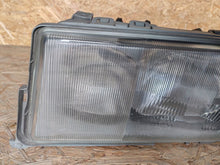 Laden Sie das Bild in den Galerie-Viewer, Frontscheinwerfer Mercedes-Benz 190 W201 2018200161 Links Scheinwerfer Headlight SCH7529692361ox