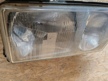 Laden Sie das Bild in den Galerie-Viewer, Frontscheinwerfer Mercedes-Benz 190 W201 2018200161 Links Scheinwerfer Headlight SCH7529692361ox