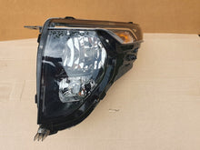 Laden Sie das Bild in den Galerie-Viewer, Frontscheinwerfer Ford Transit Courier R2X613W030AF Links Scheinwerfer Headlight SCH7533583466gn