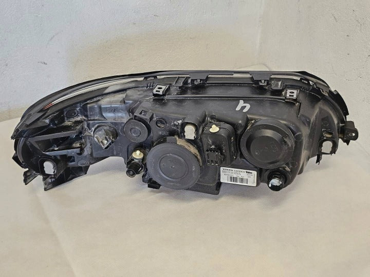 Frontscheinwerfer Volvo V70 S60 30698835 Links Scheinwerfer Headlight SCH7533597309mn