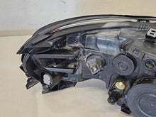 Laden Sie das Bild in den Galerie-Viewer, Frontscheinwerfer Volvo V70 S60 30698835 Links Scheinwerfer Headlight SCH7533597309mn
