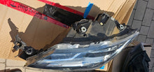 Load image into Gallery viewer, Frontscheinwerfer Seat Leon 5F1941005B Links Scheinwerfer Headlight SCH7533878561qh