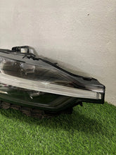Laden Sie das Bild in den Galerie-Viewer, Frontscheinwerfer Volvo Xc60 32404706 Rechts Scheinwerfer Headlight SCH7541700825lz