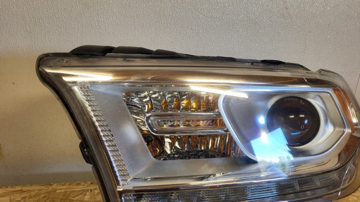 Frontscheinwerfer Dodge Durango 68299133AF Links Scheinwerfer Headlight SCH7542221881ar