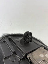 Load image into Gallery viewer, Frontscheinwerfer Ssangyong I W 605000531AA Rechts Scheinwerfer Headlight SCH7543561809gp