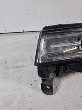 Laden Sie das Bild in den Galerie-Viewer, Frontscheinwerfer Jeep Grand Cherokee Wk2 68266665AG Links Headlight SCH7549766633tz