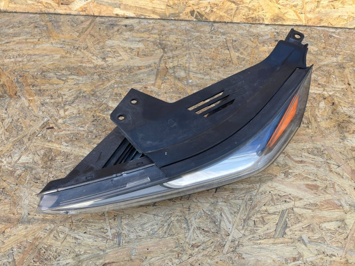 Frontscheinwerfer Hyundai IV 92207S2000 Links Scheinwerfer Headlight SCH7552991760uw