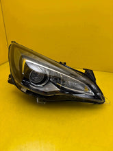 Laden Sie das Bild in den Galerie-Viewer, Frontscheinwerfer Opel Astra Gtc J Cascada Coupe 13281281 Xenon Rechts Headlight SCH7553046938ok