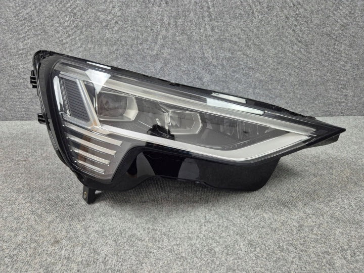 Frontscheinwerfer Audi E-Tron 4KE941040 030111023400 Rechts Headlight SCH7554540570kp