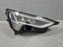 Load image into Gallery viewer, Frontscheinwerfer Audi E-Tron 4KE941040 030111023400 Rechts Headlight SCH7554540570kp