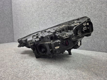 Load image into Gallery viewer, Frontscheinwerfer Audi E-Tron 4KE941040 030111023400 Rechts Headlight SCH7554540570kp
