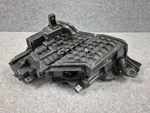 Load image into Gallery viewer, Frontscheinwerfer Audi E-Tron 4KE941040 030111023400 Rechts Headlight SCH7554540570kp