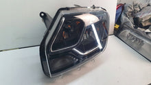 Laden Sie das Bild in den Galerie-Viewer, Frontscheinwerfer Dacia Duster 260606709 Rechts Scheinwerfer Headlight SCH7555500980xe
