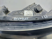 Laden Sie das Bild in den Galerie-Viewer, Frontscheinwerfer Hyundai I20 921014P500 Links Scheinwerfer Headlight SCH7557473422fy
