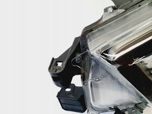 Laden Sie das Bild in den Galerie-Viewer, Frontscheinwerfer Toyota Hilux VIII 1EJ-923363 LED Links Scheinwerfer Headlight SCH7560844906qz