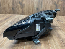 Laden Sie das Bild in den Galerie-Viewer, Frontscheinwerfer Mercedes-Benz Cla A1749062602 A1749005004 Rechts Headlight SCH7561581133vn