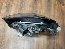 Laden Sie das Bild in den Galerie-Viewer, Frontscheinwerfer Mercedes-Benz Cla A1749062602 A1749005004 Rechts Headlight SCH7561581133vn