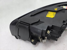 Laden Sie das Bild in den Galerie-Viewer, Frontscheinwerfer Volvo S40 II 30678917 Rechts Scheinwerfer Headlight SCH7566057008uy