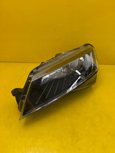 Laden Sie das Bild in den Galerie-Viewer, Frontscheinwerfer Skoda Superb III 3V1941015B Xenon Links Scheinwerfer Headlight SCH7569133458kl