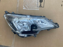 Load image into Gallery viewer, Frontscheinwerfer Mitsubishi Space Star W5335 Rechts Scheinwerfer Headlight SCH7585083256mt