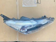 Load image into Gallery viewer, Frontscheinwerfer Mitsubishi Space Star W5335 Rechts Scheinwerfer Headlight SCH7585083256mt
