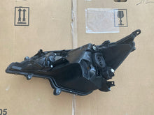 Load image into Gallery viewer, Frontscheinwerfer Mitsubishi Space Star W5335 Rechts Scheinwerfer Headlight SCH7585083256mt