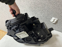 Laden Sie das Bild in den Galerie-Viewer, Frontscheinwerfer VW Passat B8 3G1941035 Links Scheinwerfer Headlight SCH7590134272cj