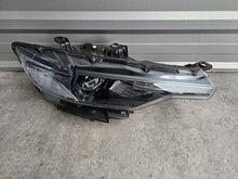 Laden Sie das Bild in den Galerie-Viewer, Frontscheinwerfer Maserati Levante 670032327 Rechts Scheinwerfer Headlight SCH7590724324jh