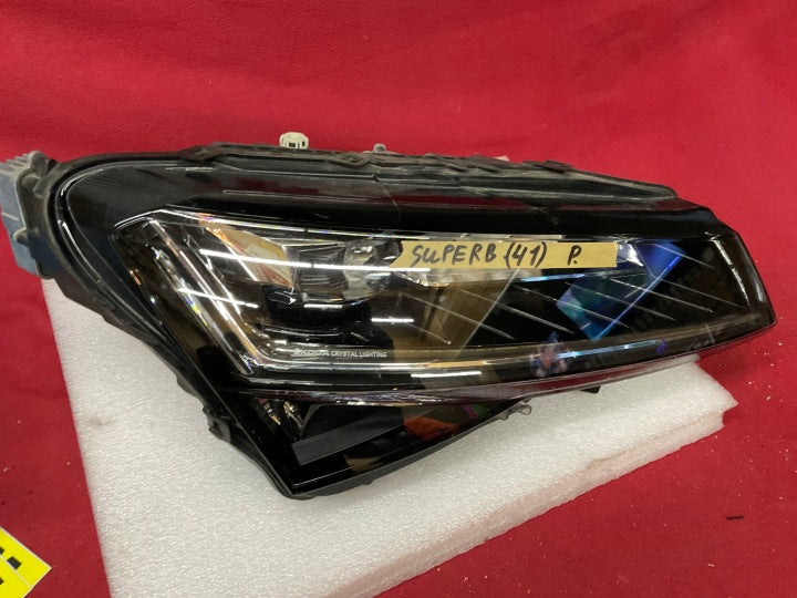 Frontscheinwerfer Skoda Superb III 3V1941016D Full LED Rechts Headlight SCH7593434829qa