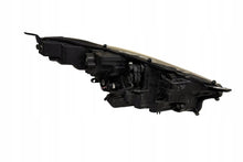 Laden Sie das Bild in den Galerie-Viewer, Frontscheinwerfer Toyota Yaris ONV49365 Links Scheinwerfer Headlight SCH7601822618cu