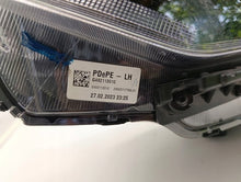 Laden Sie das Bild in den Galerie-Viewer, Frontscheinwerfer Hyundai I30 G492113010 Links Scheinwerfer Headlight SCH7611271161wc