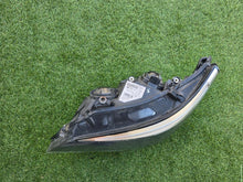 Laden Sie das Bild in den Galerie-Viewer, Frontscheinwerfer BMW 5 E60 E61 1EL009449-01 Links Scheinwerfer Headlight SCH7619746888fo