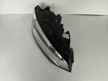 Laden Sie das Bild in den Galerie-Viewer, Frontscheinwerfer VW Touran 5TB941082D Rechts Scheinwerfer Headlight SCH7622253657dr