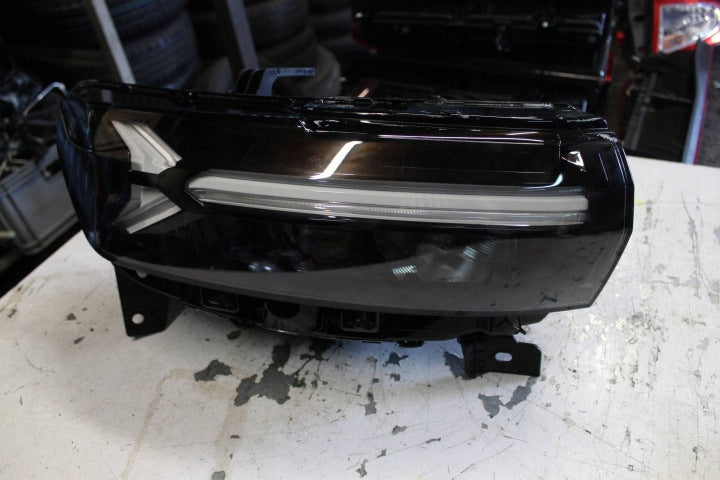 Frontscheinwerfer Dacia Duster 260107725R Rechts Scheinwerfer Headlight SCH7625302736pg