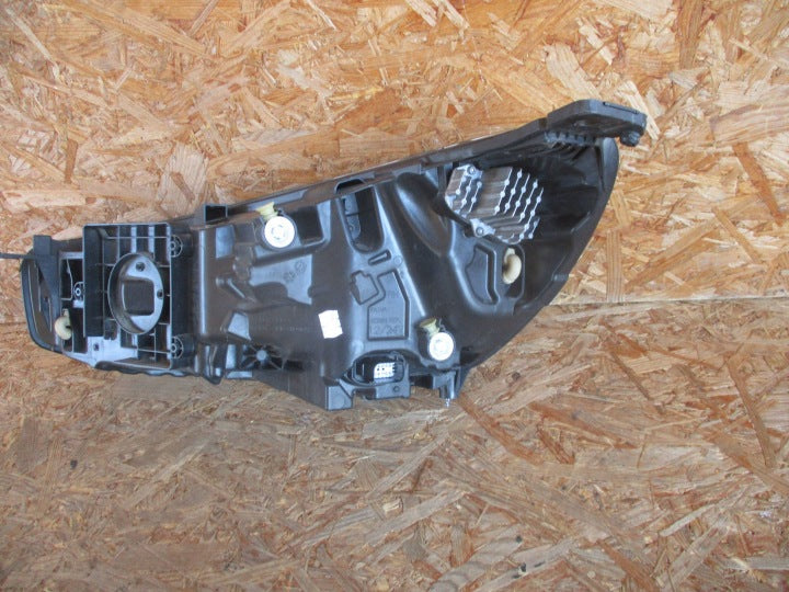 Frontscheinwerfer Ford Focus NX7B-13E014-CF Rechts Scheinwerfer Headlight SCH7628616316hs