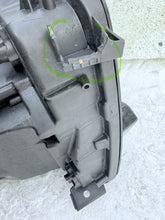 Laden Sie das Bild in den Galerie-Viewer, Frontscheinwerfer Renault 260103381R Rechts Scheinwerfer Headlight SCH7629776290lz