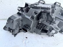 Laden Sie das Bild in den Galerie-Viewer, Frontscheinwerfer Renault 260103381R Rechts Scheinwerfer Headlight SCH7629776290lz