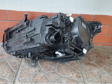 Laden Sie das Bild in den Galerie-Viewer, Frontscheinwerfer Mercedes-Benz W247 A2479061004 Full LED Rechts Headlight SCH7633509992hx