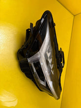 Laden Sie das Bild in den Galerie-Viewer, Frontscheinwerfer Polestar 2 P32293745 LED Rechts Scheinwerfer Headlight SCH7636369071kt