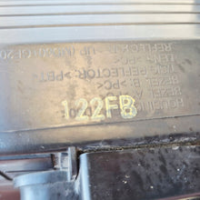 Laden Sie das Bild in den Galerie-Viewer, Frontscheinwerfer Hyundai I I40 3Z921-01700 122FB Rechts Scheinwerfer Headlight SCH7639146060pv