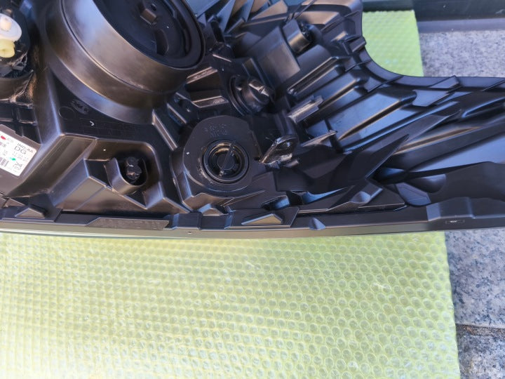 Frontscheinwerfer Opel Vivaro B Trafic III 260605173R Links Headlight SCH7645699667wk