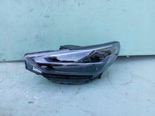 Laden Sie das Bild in den Galerie-Viewer, Frontscheinwerfer Hyundai I30 III 92101G4600 Links Scheinwerfer Headlight SCH7648817666hg