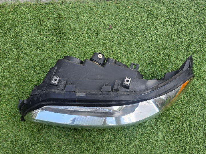 Frontscheinwerfer Volvo V70 30784248 89901008 Links Scheinwerfer Headlight SCH7648961175bm