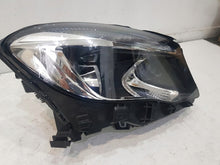 Laden Sie das Bild in den Galerie-Viewer, Frontscheinwerfer Mercedes-Benz Gla A1569061200 Rechts Scheinwerfer Headlight SCH7651589937uu