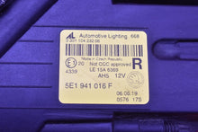 Laden Sie das Bild in den Galerie-Viewer, Frontscheinwerfer Skoda Octavia III M-1126710-5E1941016F Rechts Headlight SCH7655134701sn