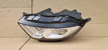 Laden Sie das Bild in den Galerie-Viewer, Frontscheinwerfer Ford Ecosport GN15-13W030-JE Links Scheinwerfer Headlight SCH7659947903tx