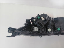 Laden Sie das Bild in den Galerie-Viewer, Frontscheinwerfer Toyota Corolla 81110-02X10 Full LED Rechts Headlight SCH7660465742ns