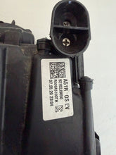 Laden Sie das Bild in den Galerie-Viewer, Frontscheinwerfer Hyundai Kona 92102J9050 Rechts Scheinwerfer Headlight SCH7665010496ae