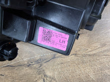 Laden Sie das Bild in den Galerie-Viewer, Frontscheinwerfer Kia Xceed J7921-62550 Links Scheinwerfer Headlight SCH7667741631ca