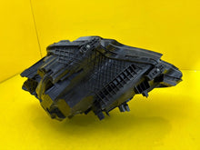 Laden Sie das Bild in den Galerie-Viewer, Frontscheinwerfer Polestar 2 P31698071 LED Rechts Scheinwerfer Headlight SCH7668869748as